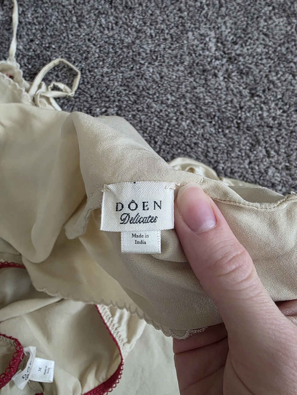 Doen Silk Cami and Shorts Sleep Pajama Set Size Medium - Picture 5 of 7